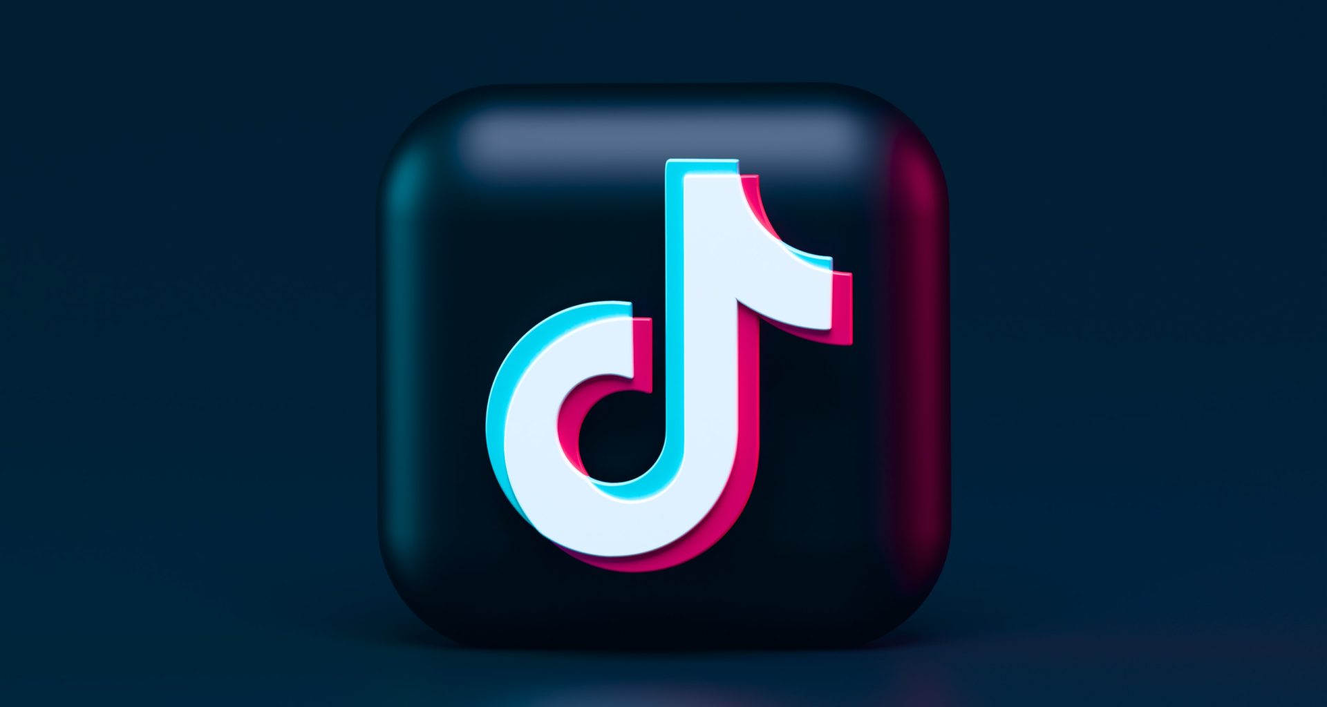 Tiktok is cautioned about advertising for children