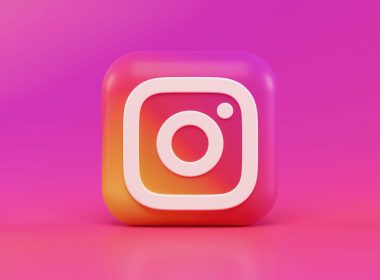 Instagram automatically sets accounts of under 16s to private
