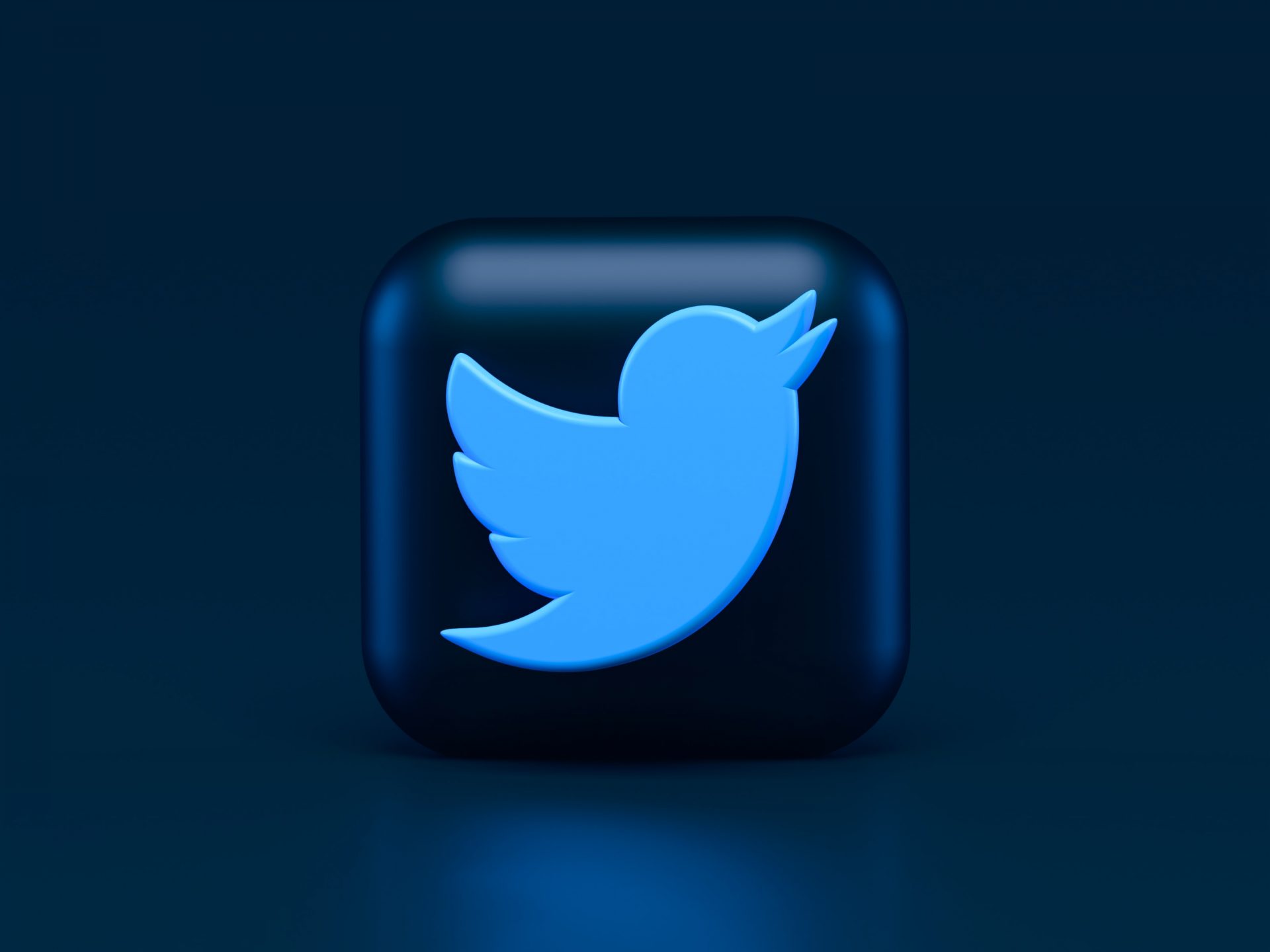 Twitter does away with tweets with an expiration date