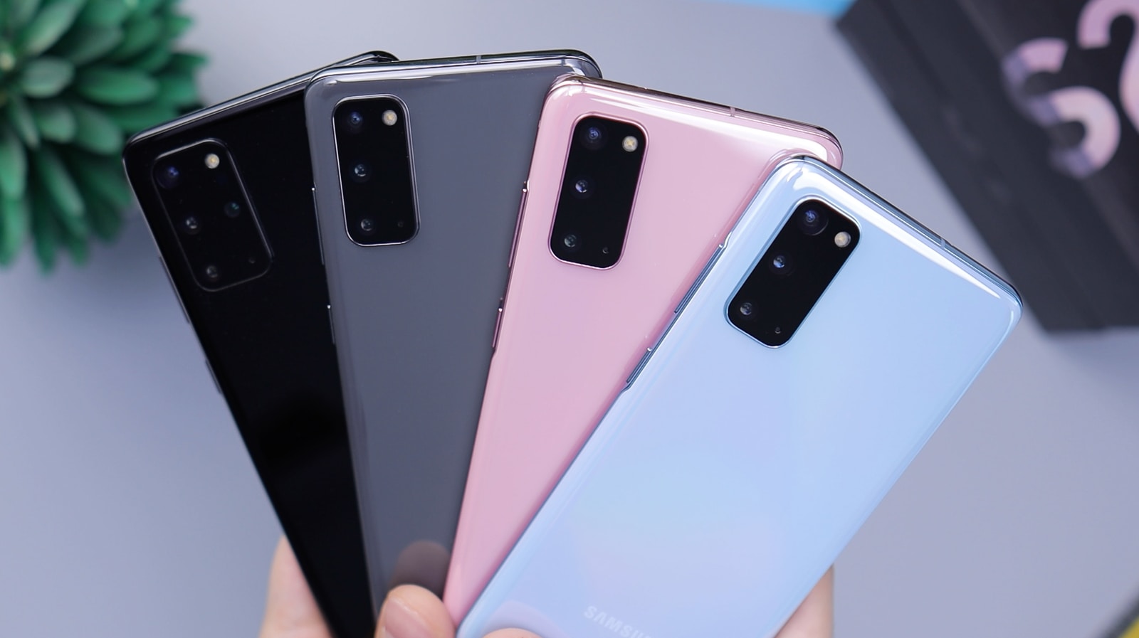 Smartphone updates: These phones get new firmware