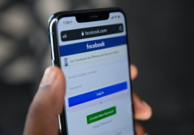 Facebook wants to change its name